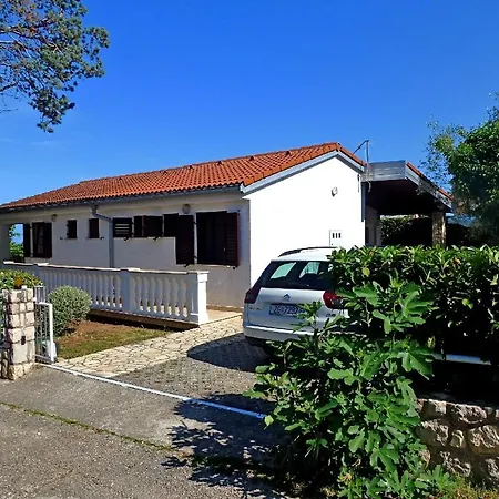 Apartment Mladen